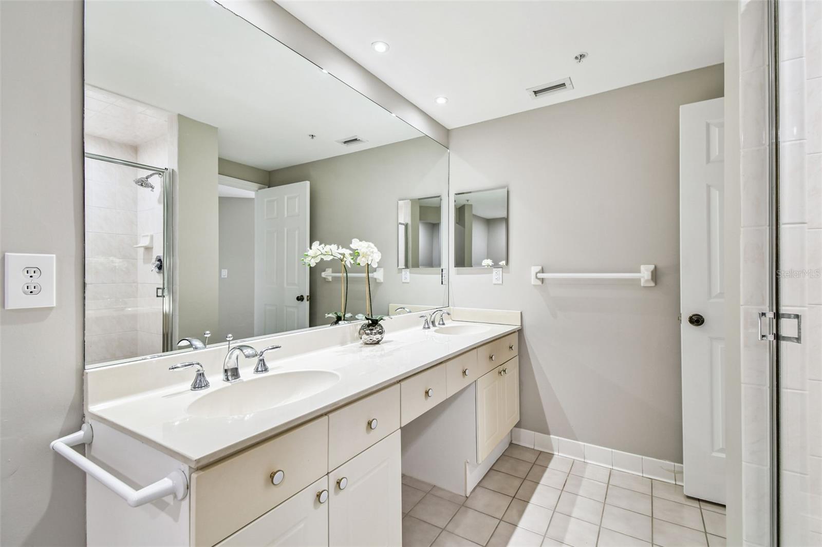 Owners Bathroom