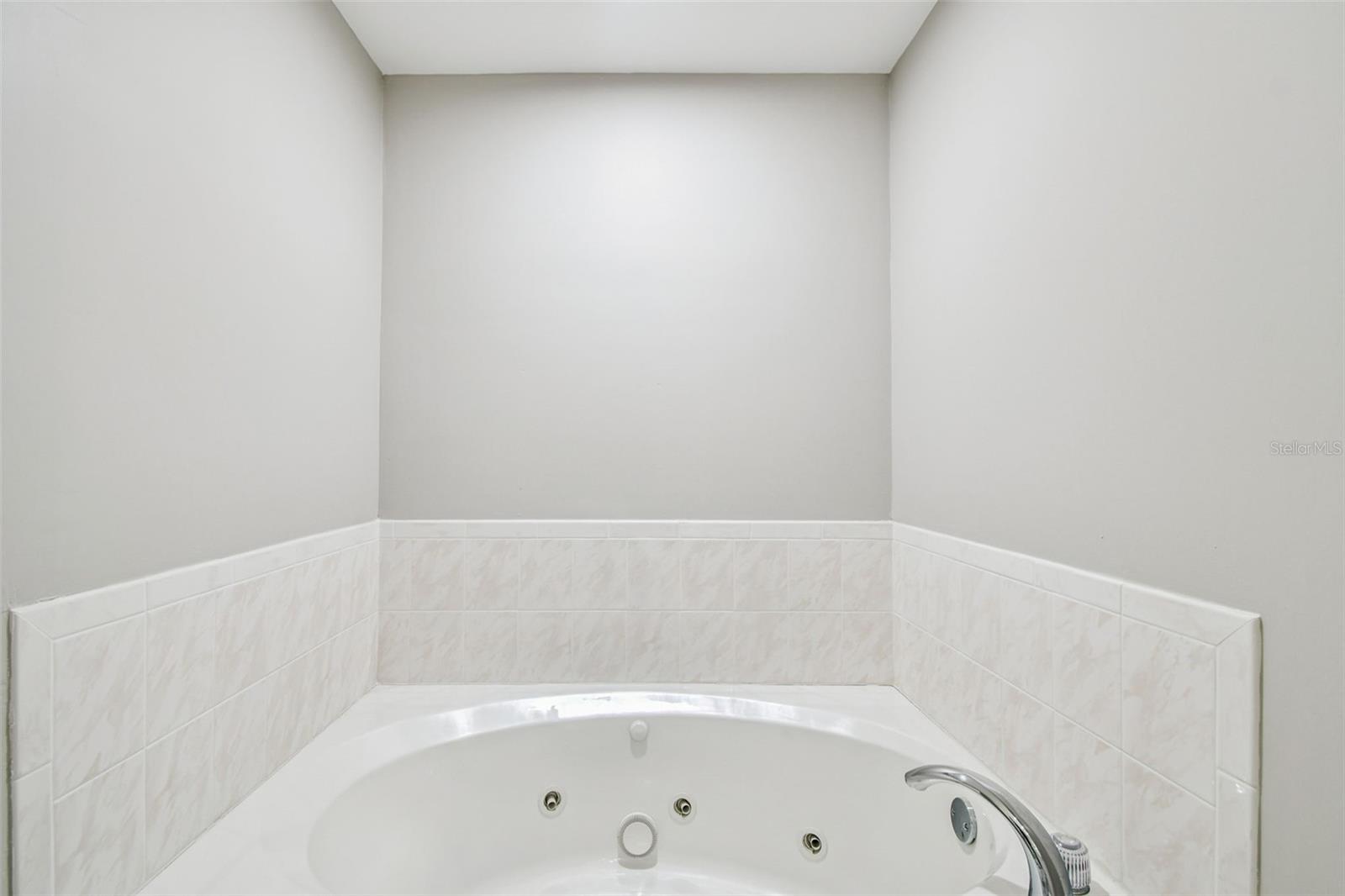 Owners Tub