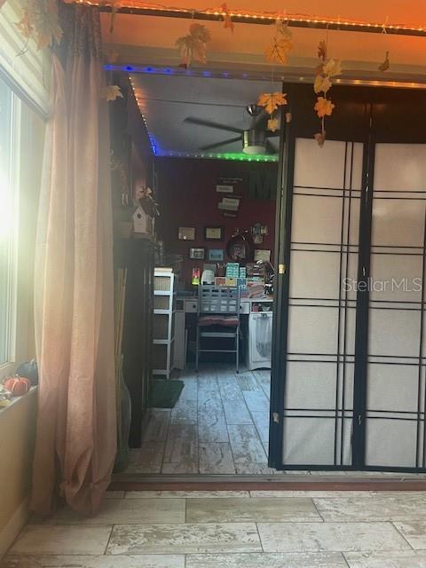 BONUS OFFICE ROOM