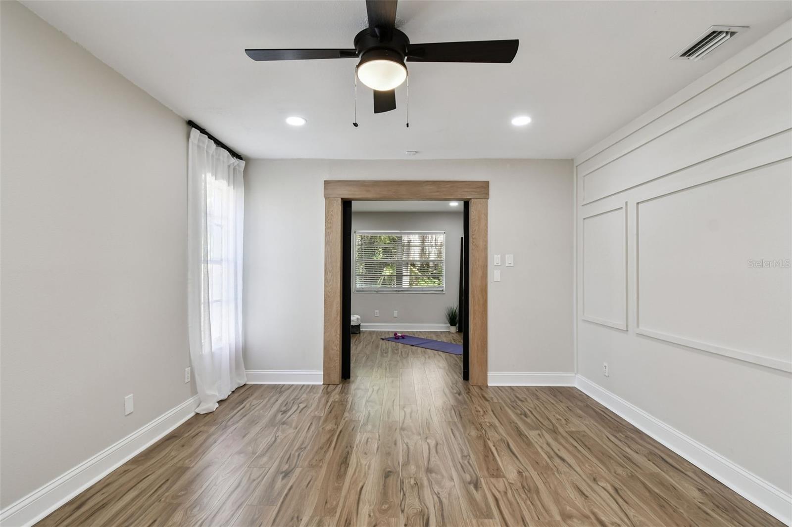 Ensuite looking at the bonus room