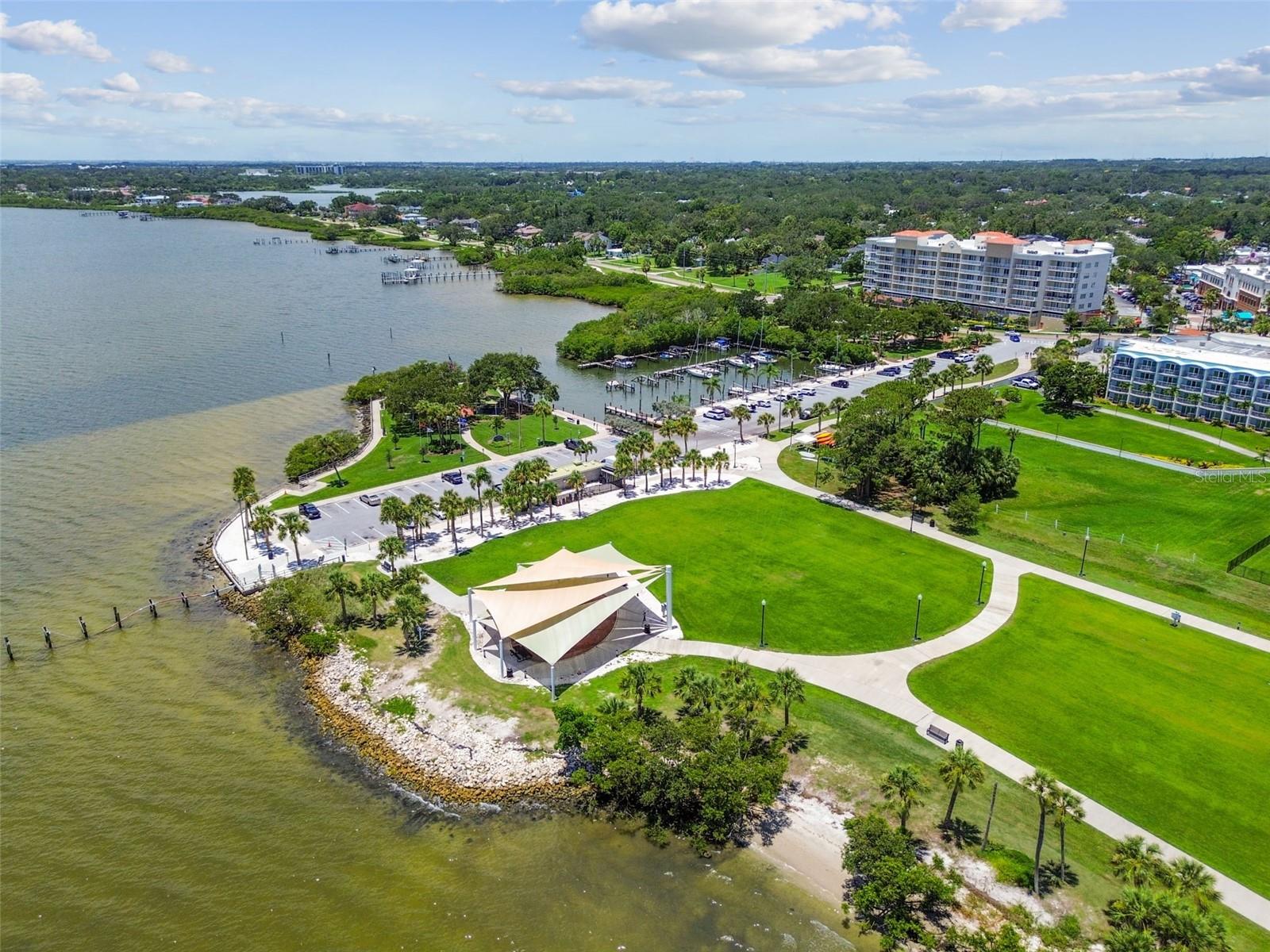Beautiful Park to enjoy jogging, relaxing, frisbee, a picnic or enjoy one of the many events held here year round!