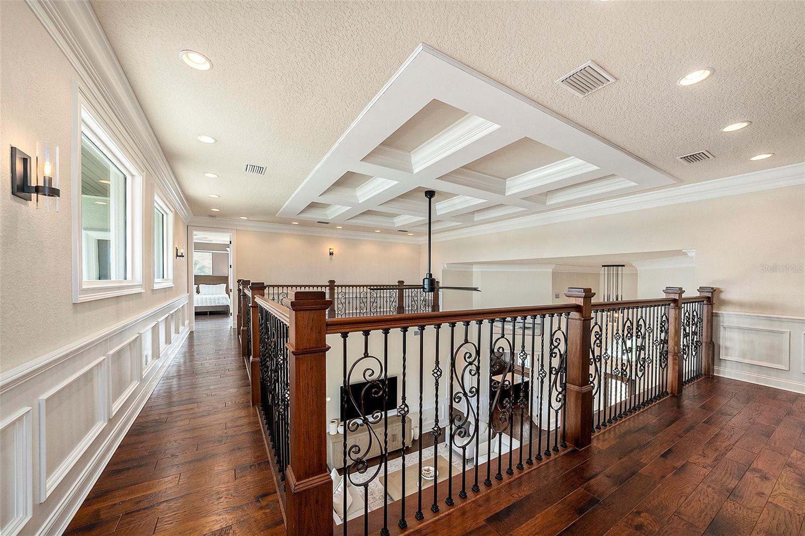Cat Walk - 231 Midway Island, Clearwater FL 33767