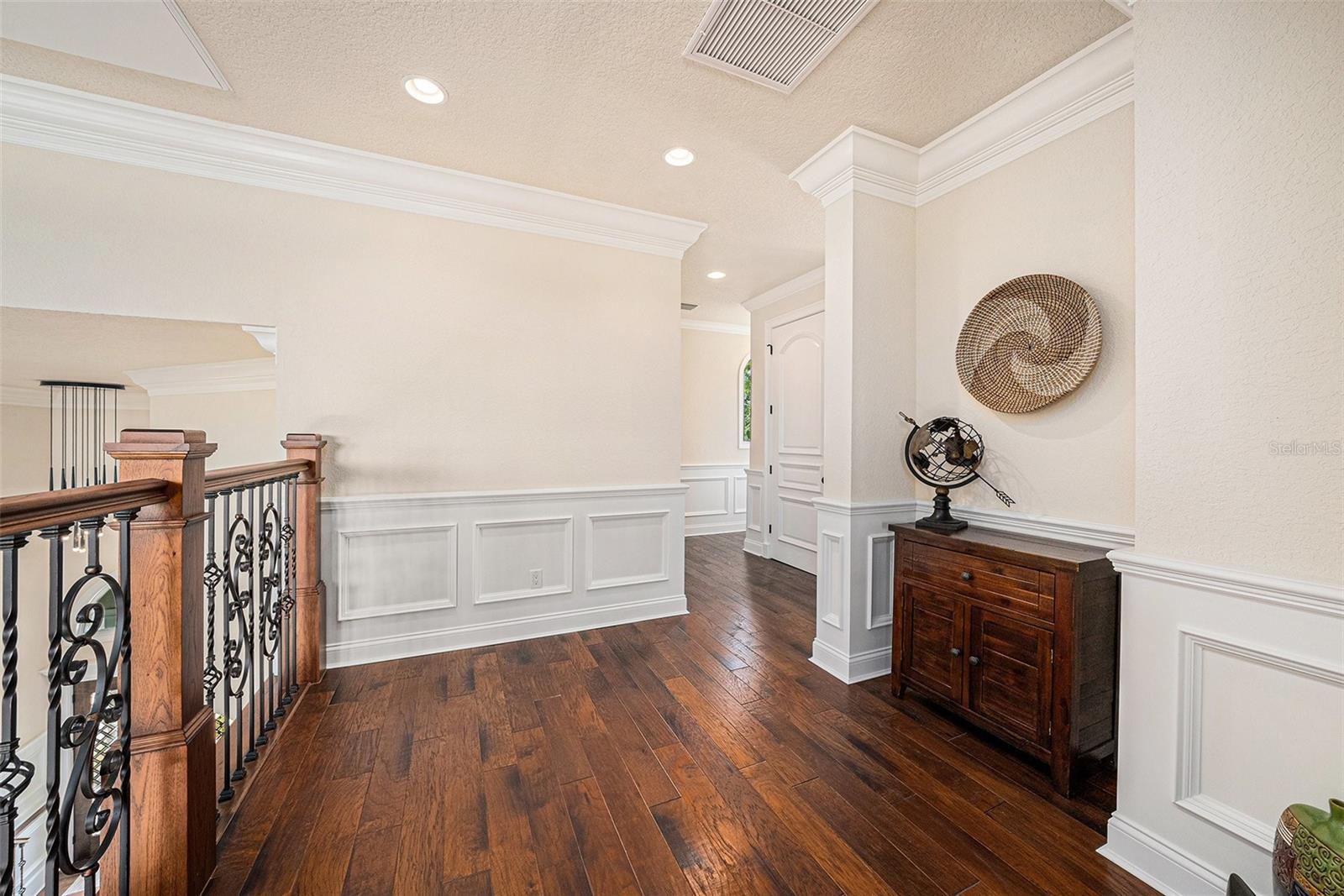Cat Walk - 231 Midway Island, Clearwater FL 33767