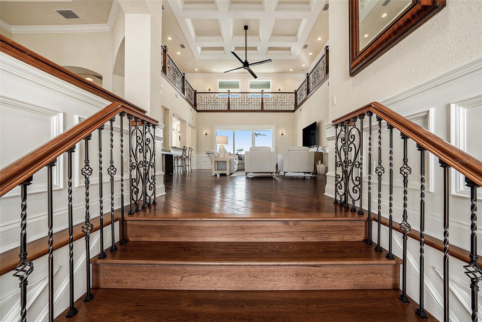 Entry - 231 Midway Island, Clearwater FL 33767
