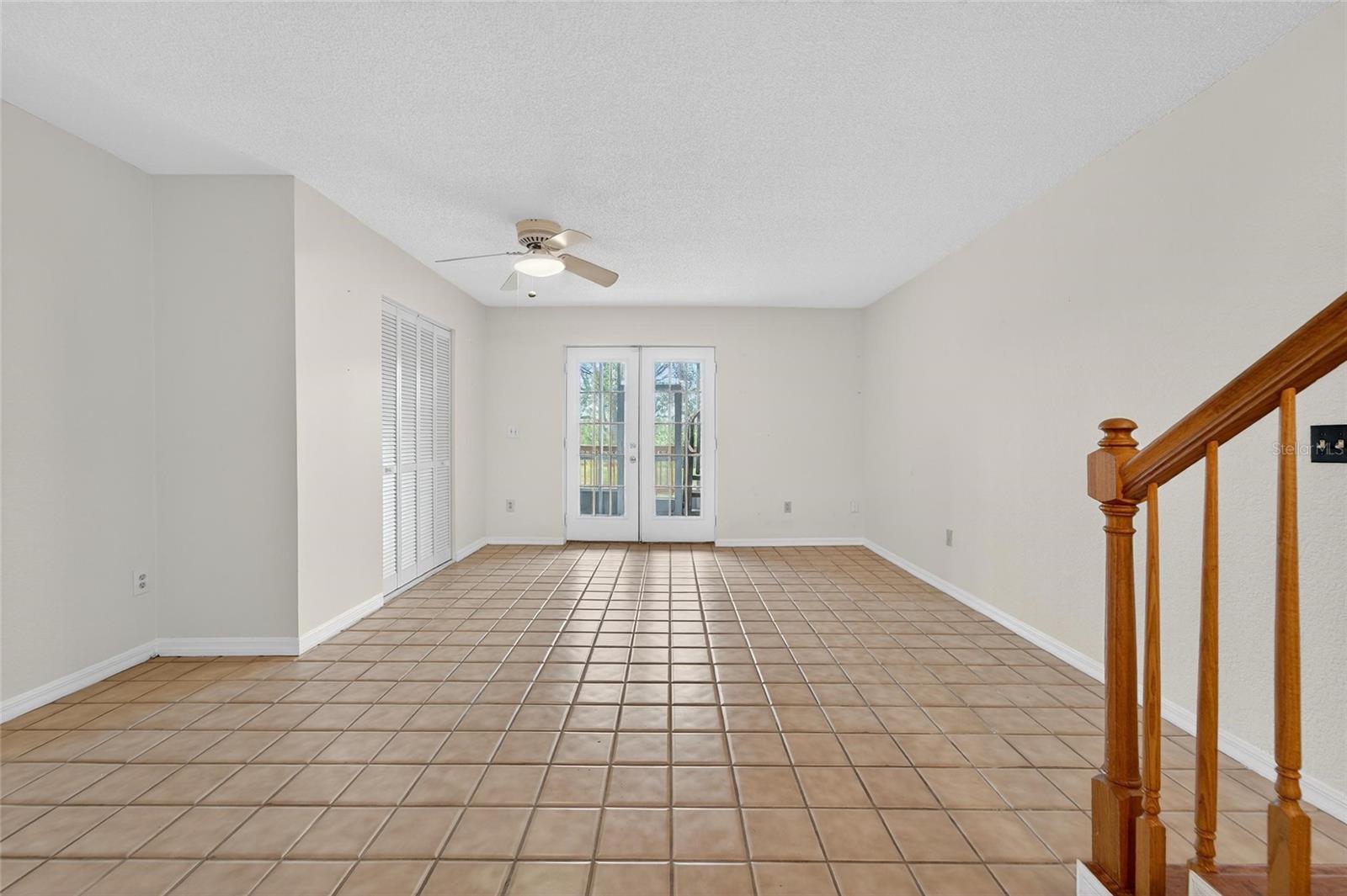 Ground level flex space