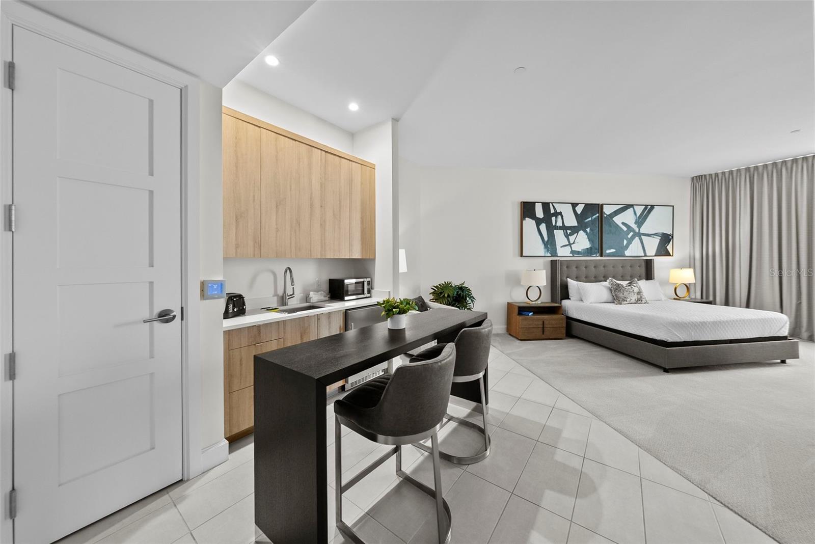 Amenity: Guest Room #1