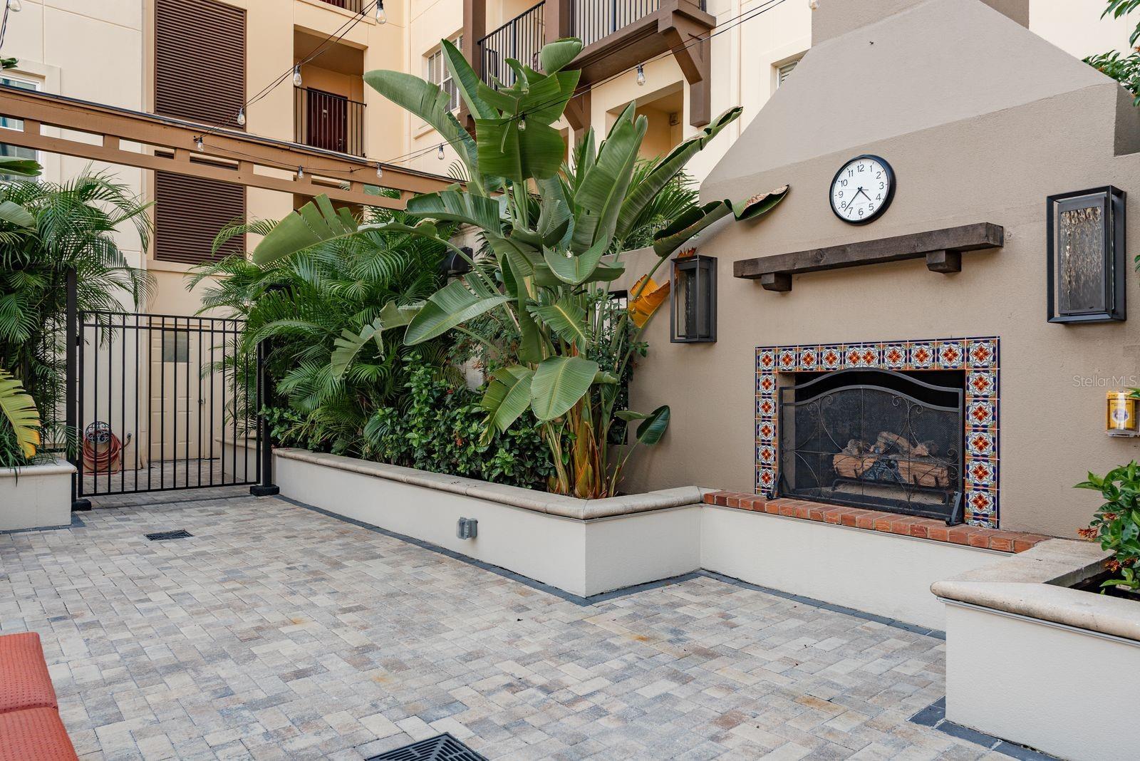 Wonderful Courtyard in Community