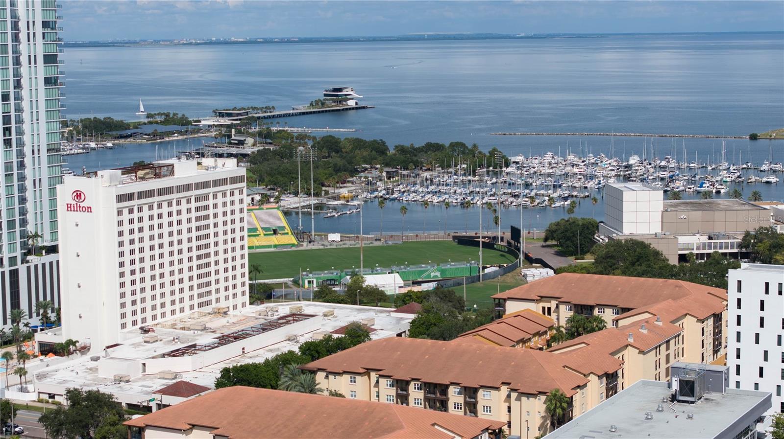 Wonderful Downtown Location!