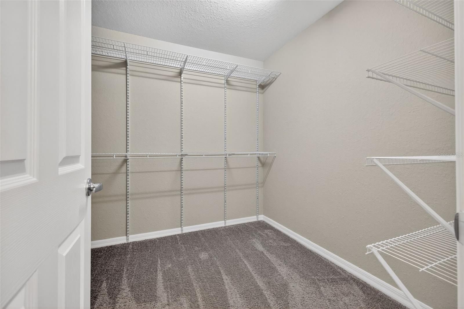 Primary Walkin Closet