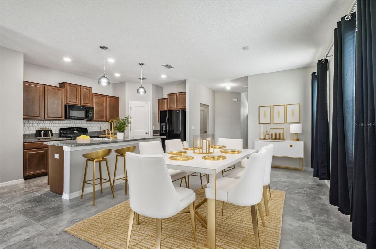Virtual Staging - Dining
