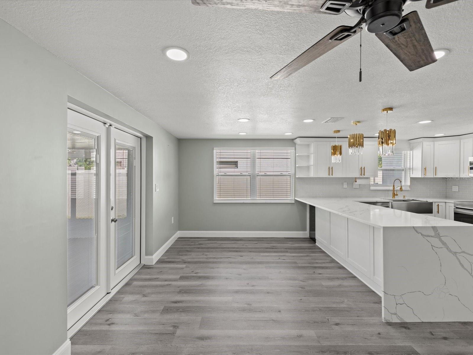 Breakfast nook