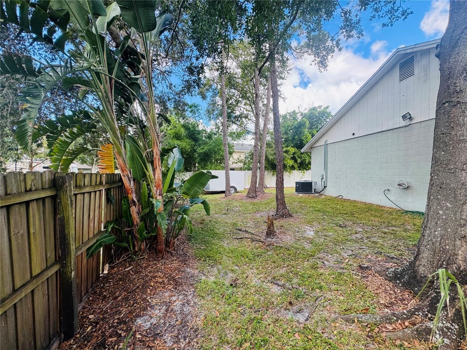 side view of home corner lot fenced