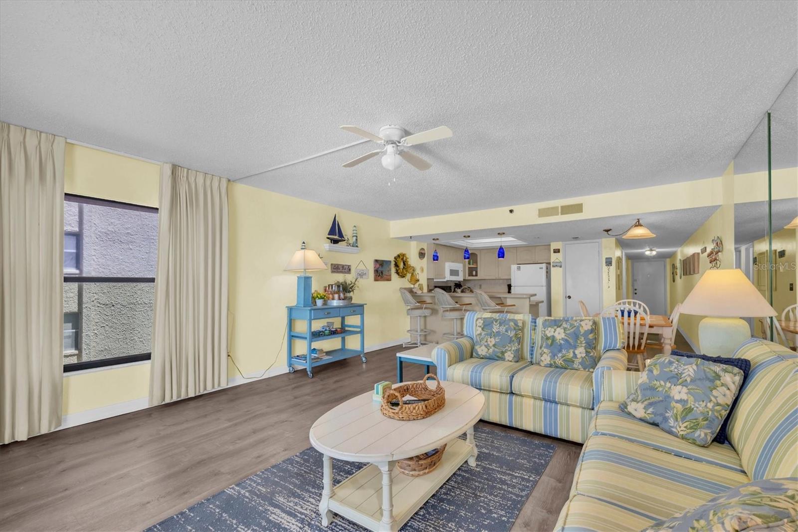 Living and dining area