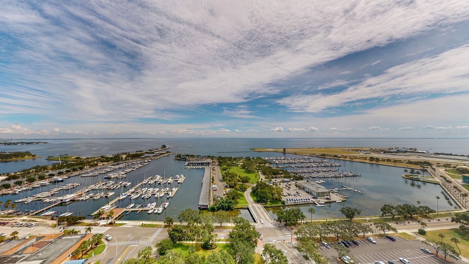 Oversized covered balcony with views of St Petersburg Pier, Tampa Bay and Downtown St Petersburg parks