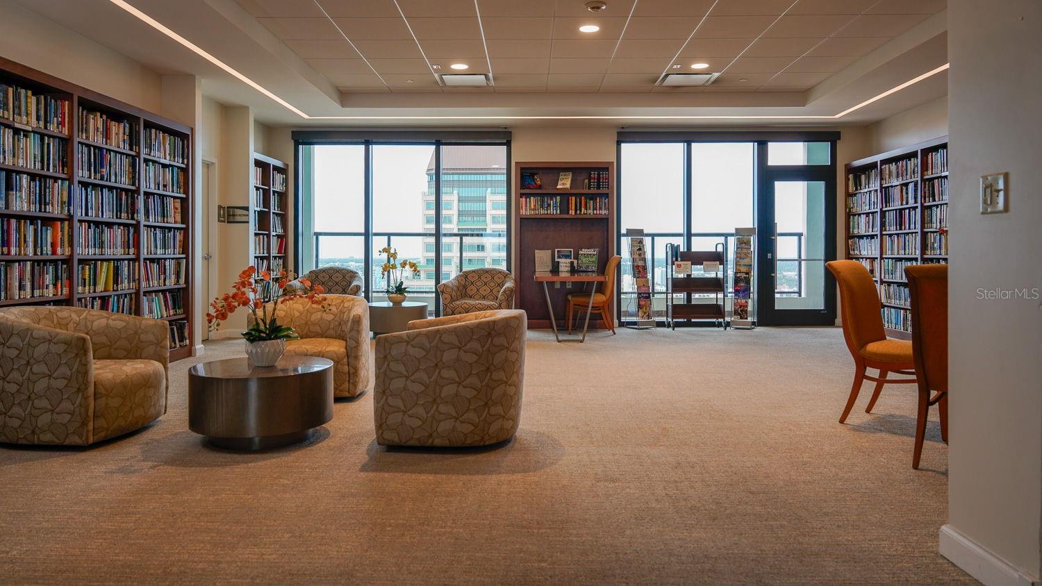 28th Floor common area amenities