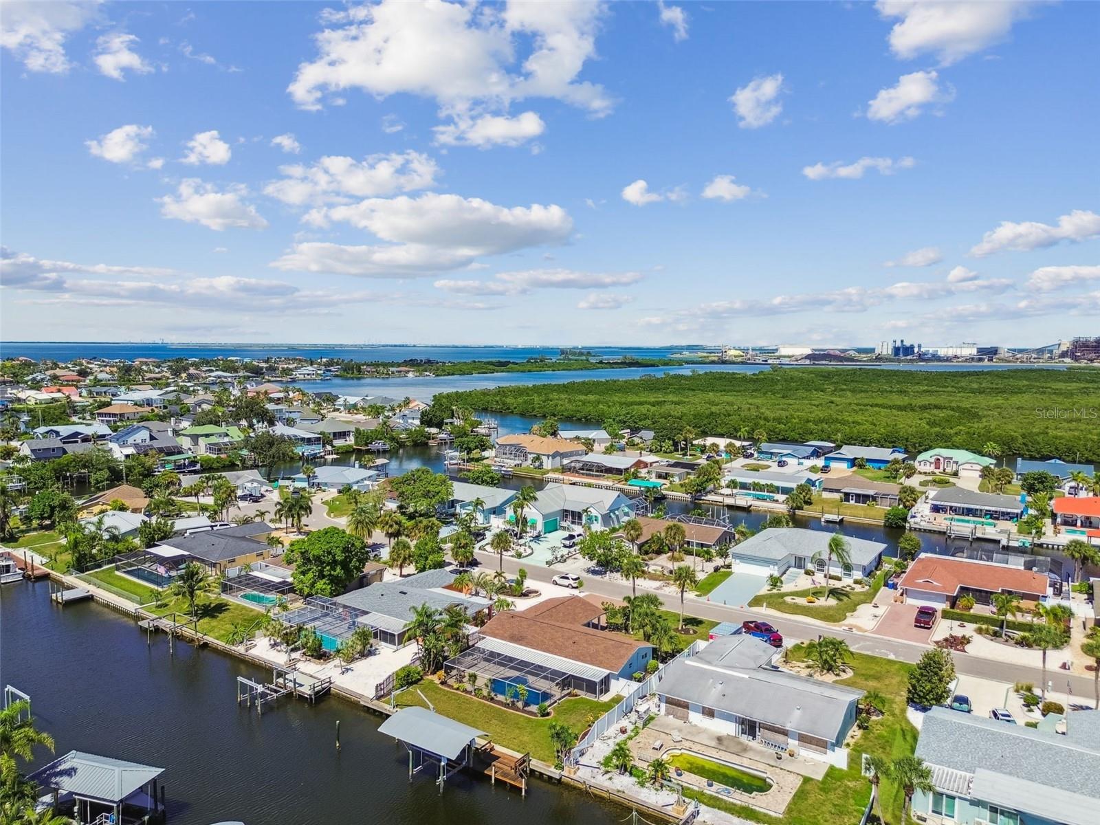 Short distance to open bay and close to waterfront bars and restaurants!