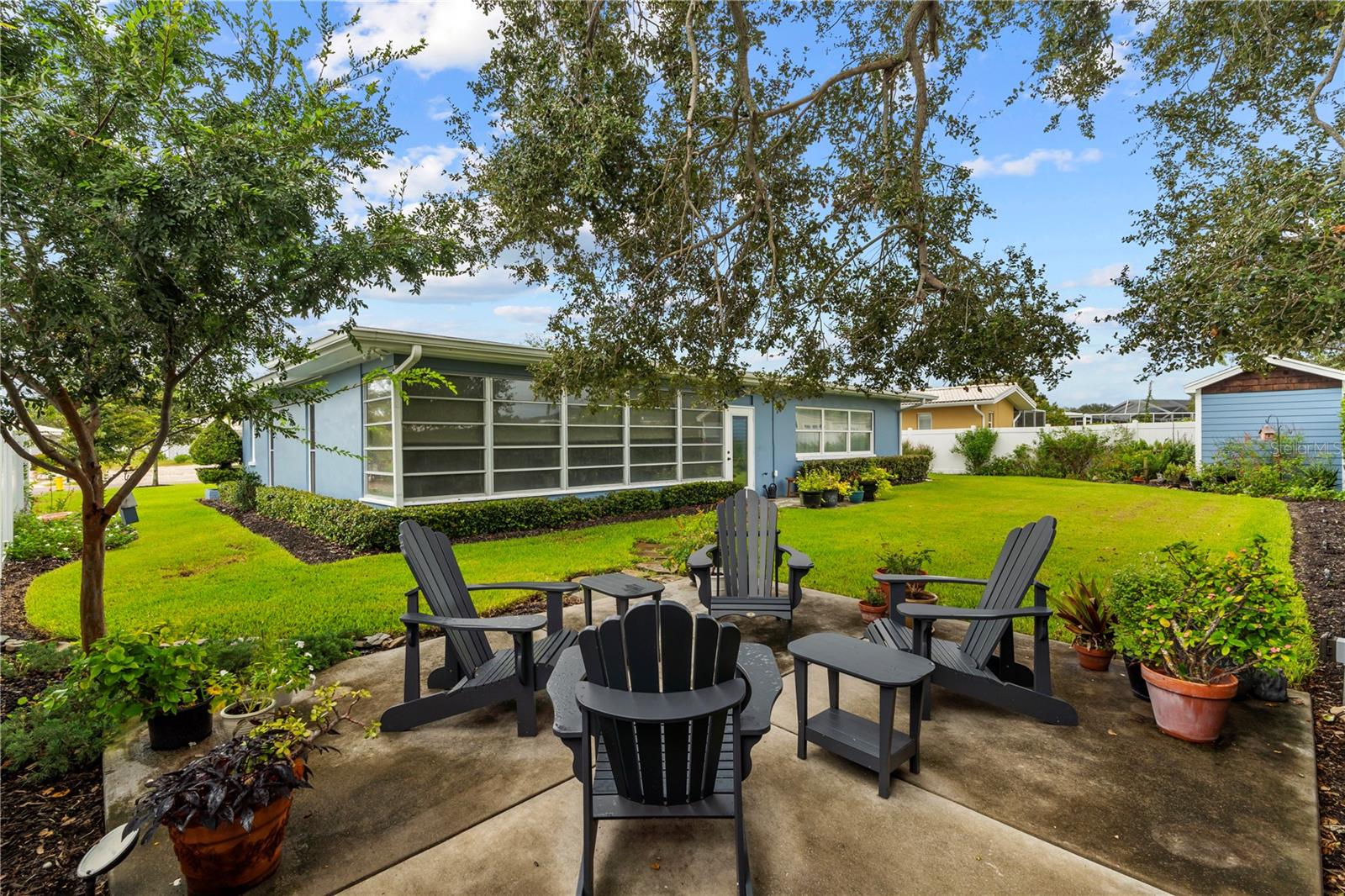Landscaped Sitting Area