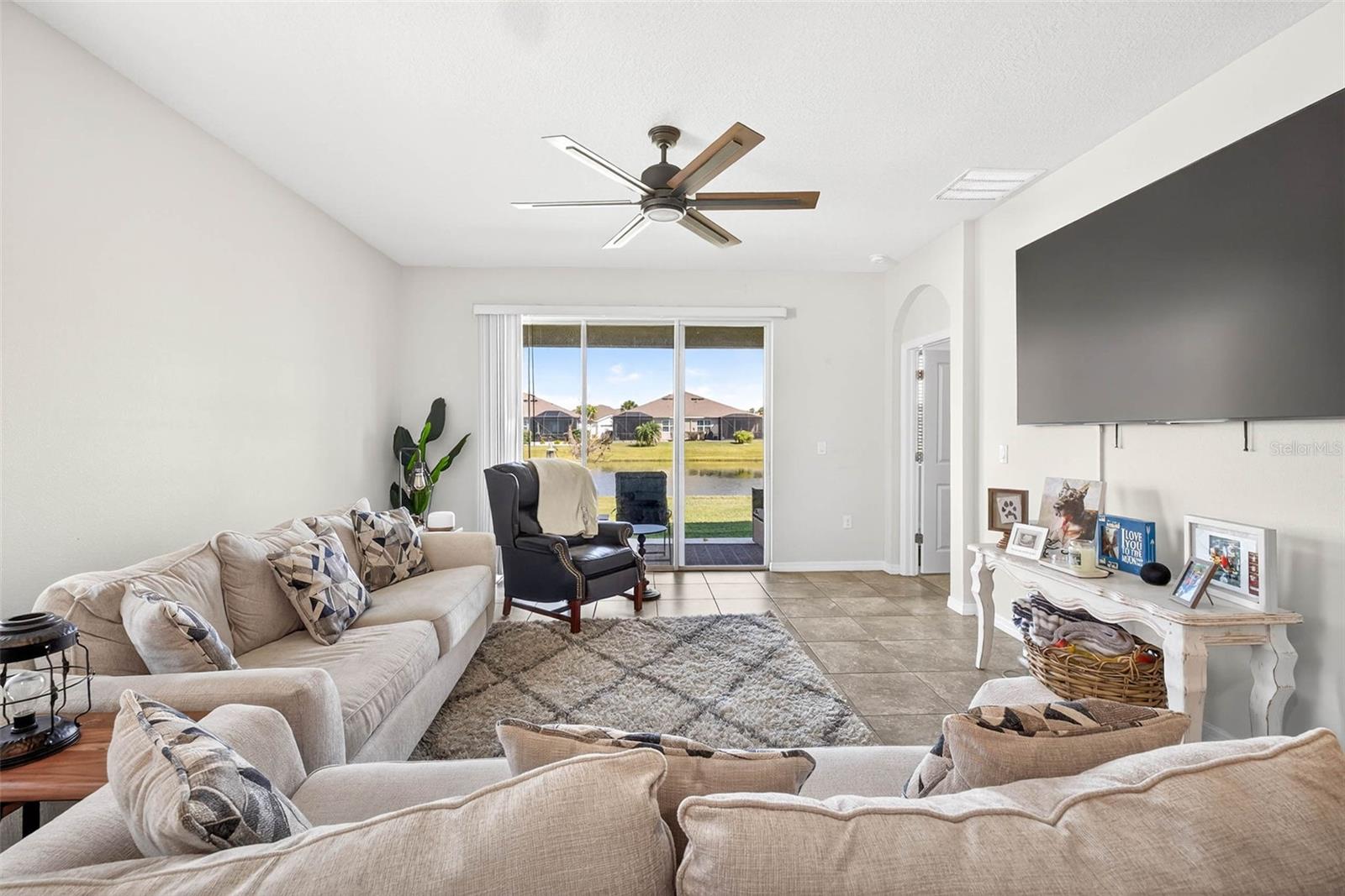 Bright and open floor plan.