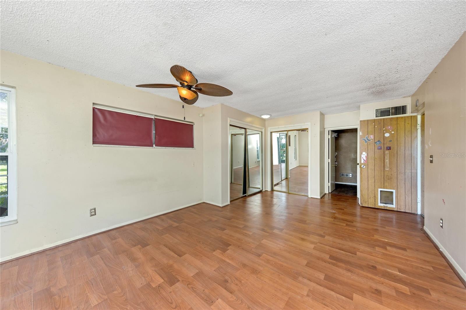 Master Bedroom - Reverse View