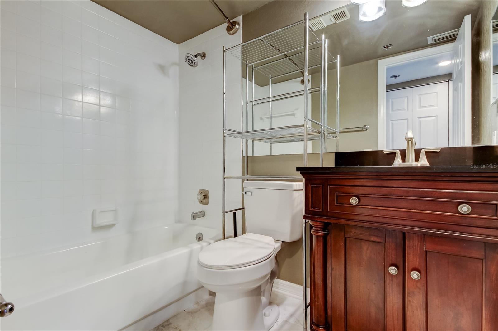 Guest bath with tub