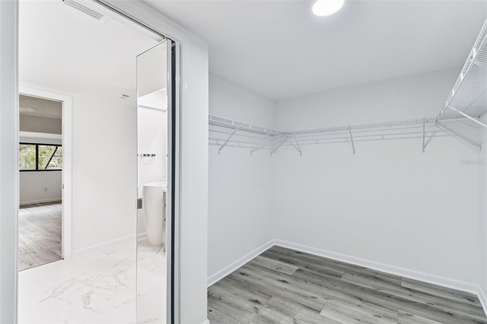 Walk in Closet