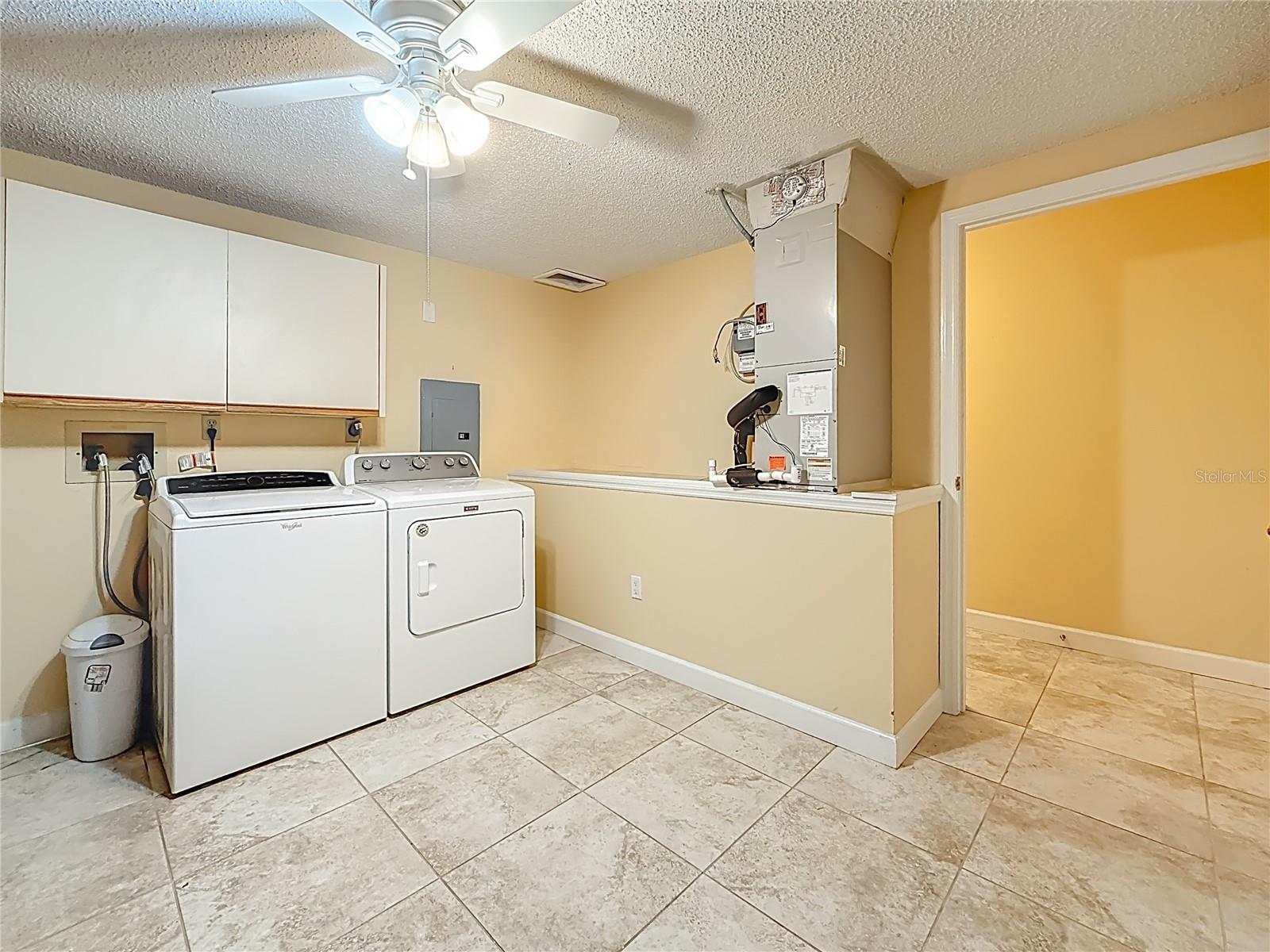 Bonus room-Laundry and office