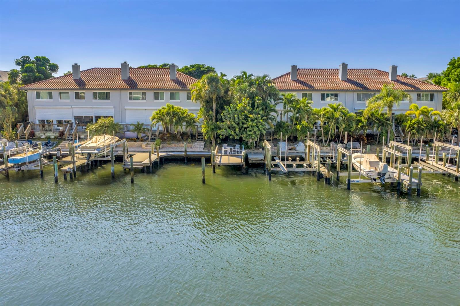 Live the Sweet Life at Villa del Mar