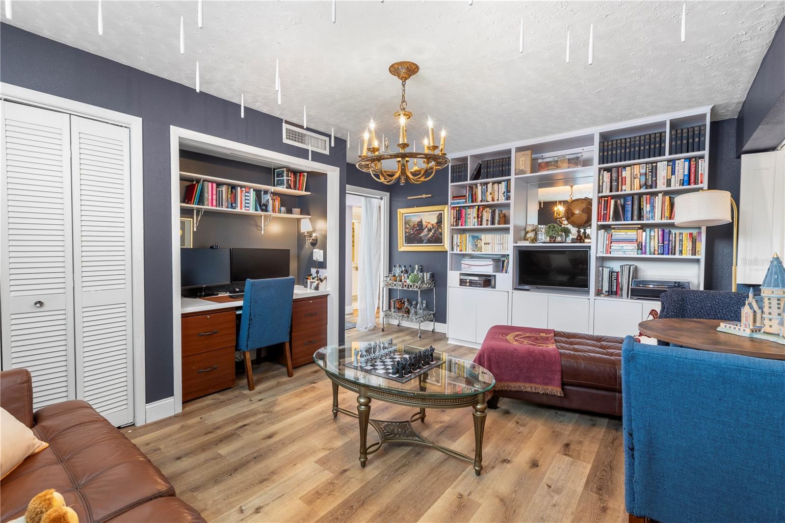 2nd Floor Bedroom/Office