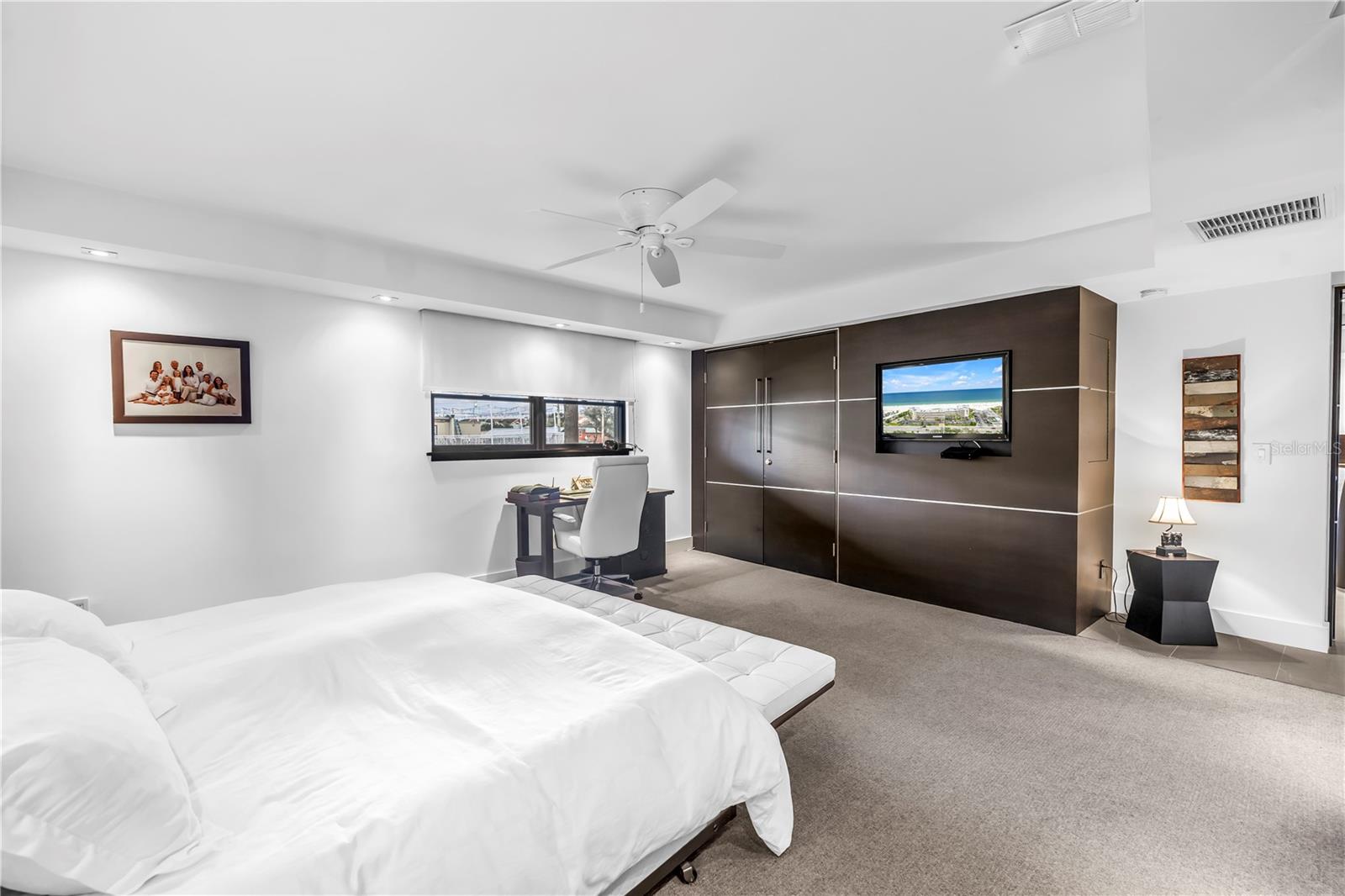 master bedroom (2)