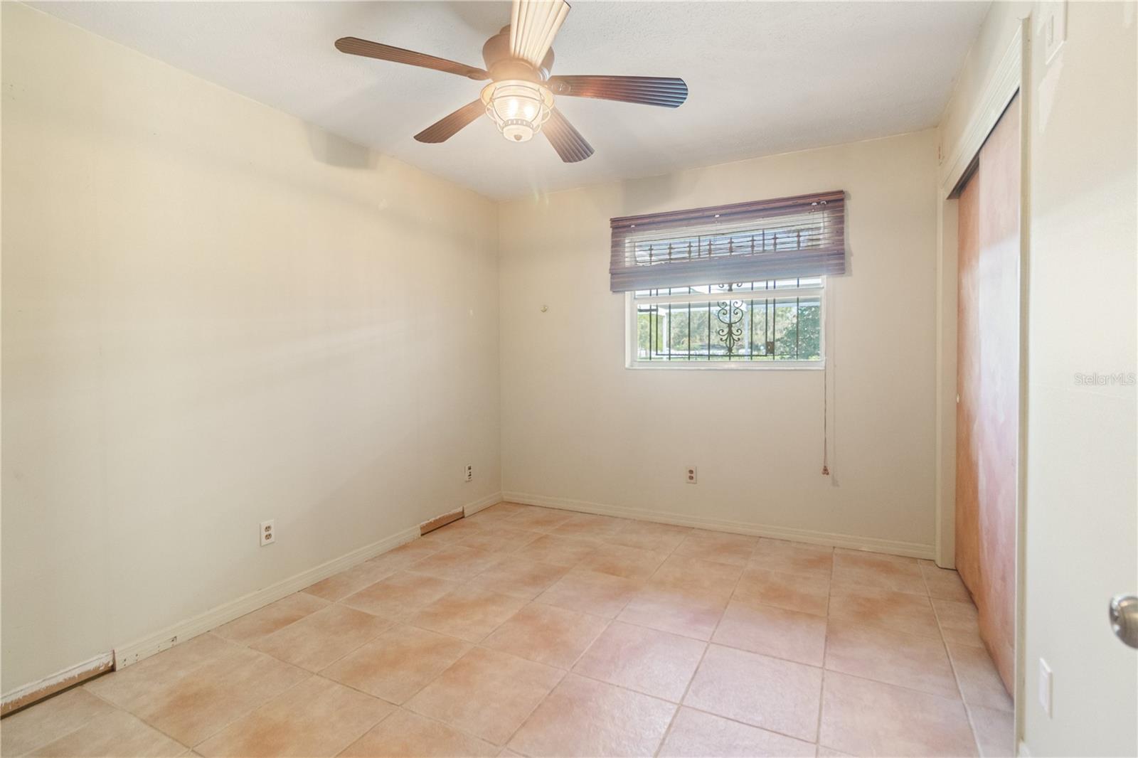 Bedroom #1