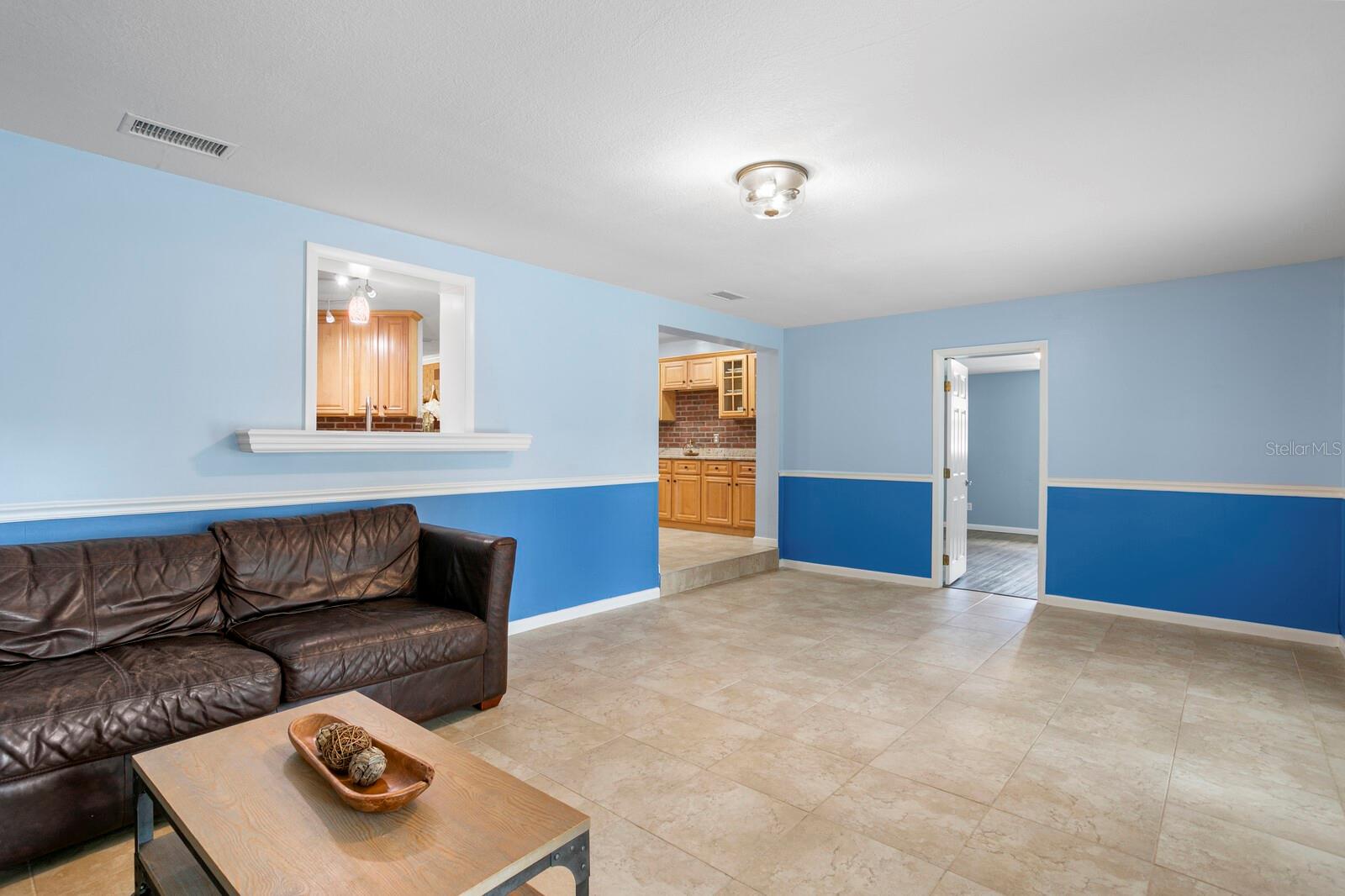 Spacious family room