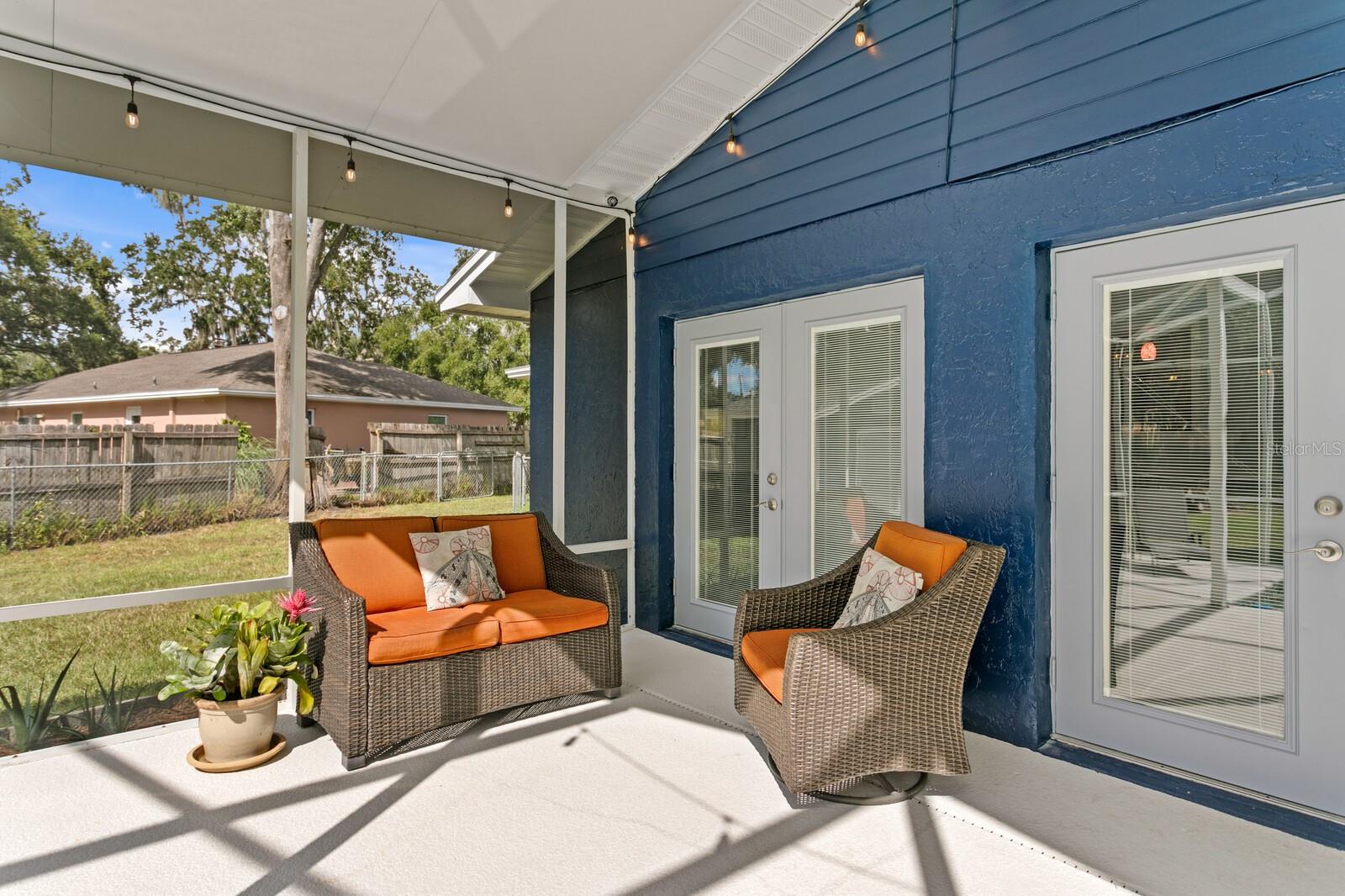 French doors from the family room to the outdoor lanai