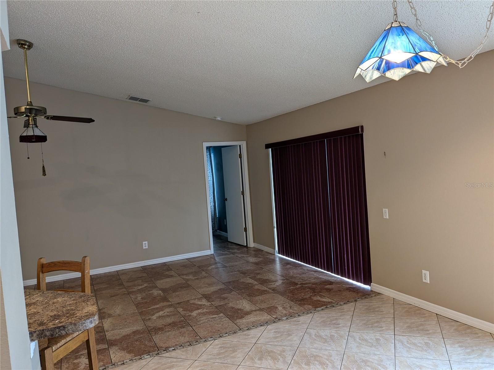 G5102564