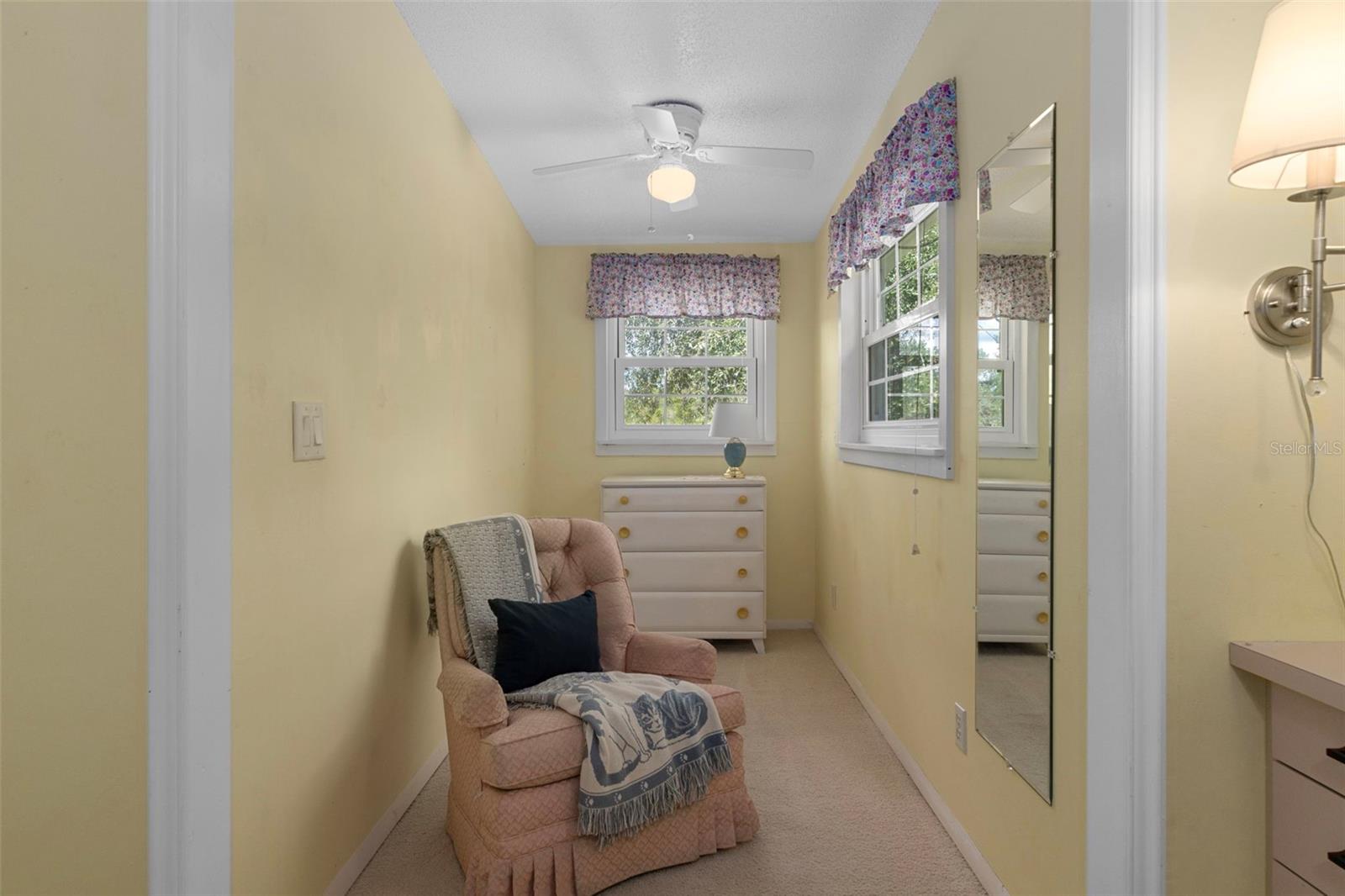2nd bedroom
