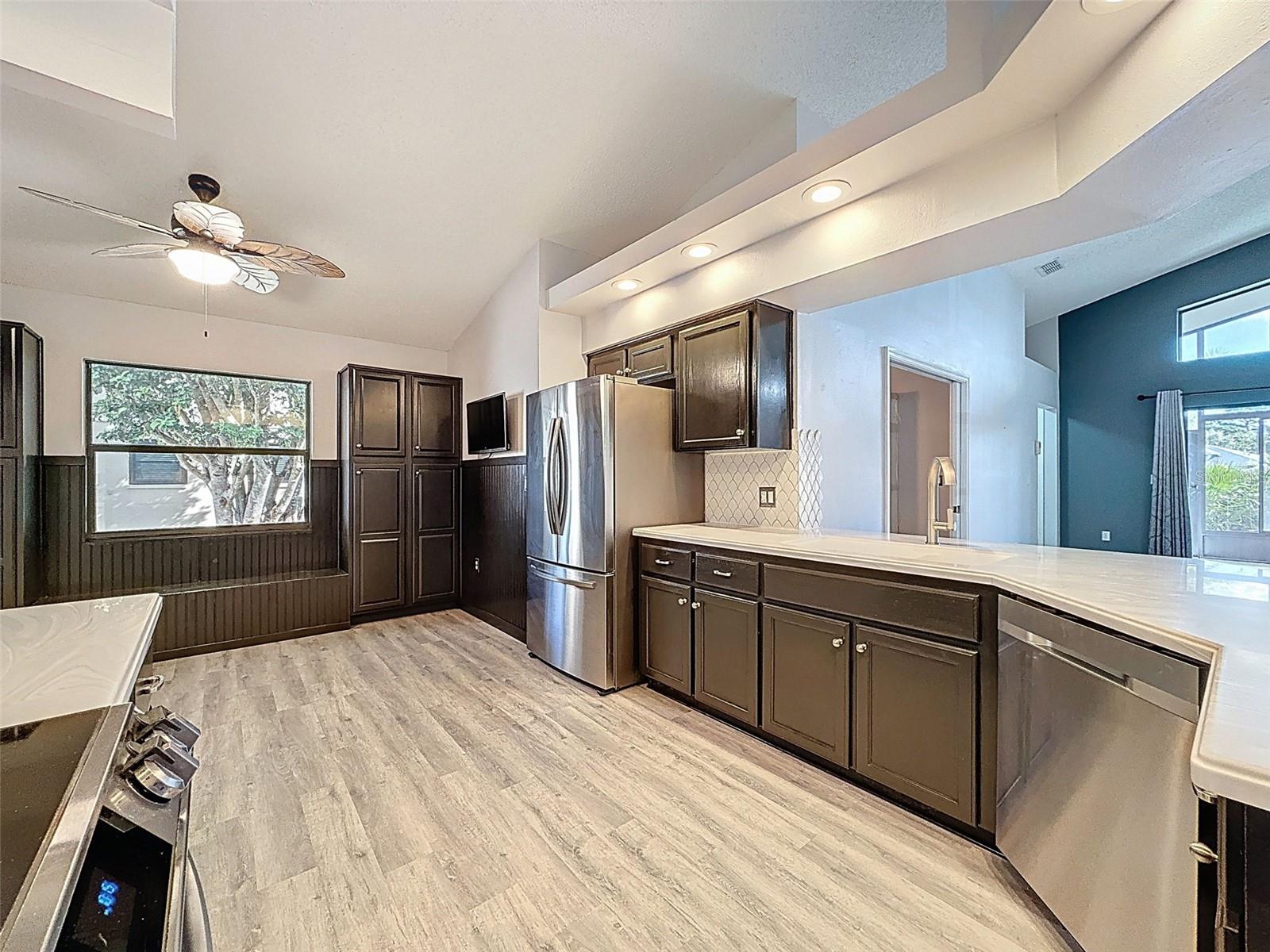 Kitchen + Breakfast Nook