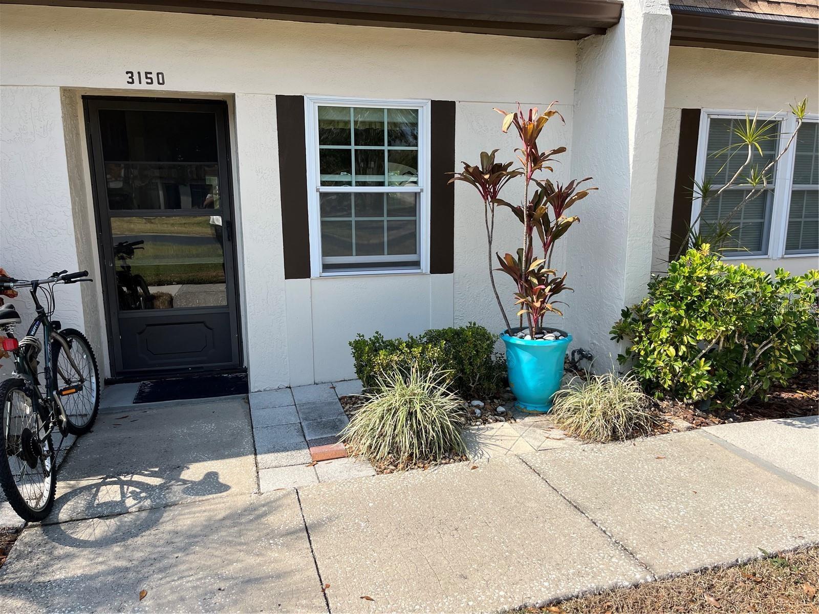 Front Of Adorable Condo