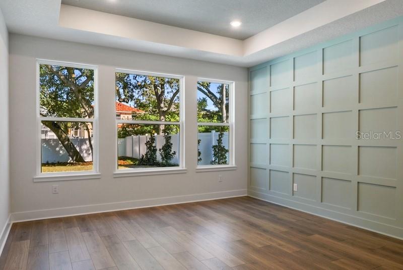 Owner's Retreat **Photos are of a Similar Hme