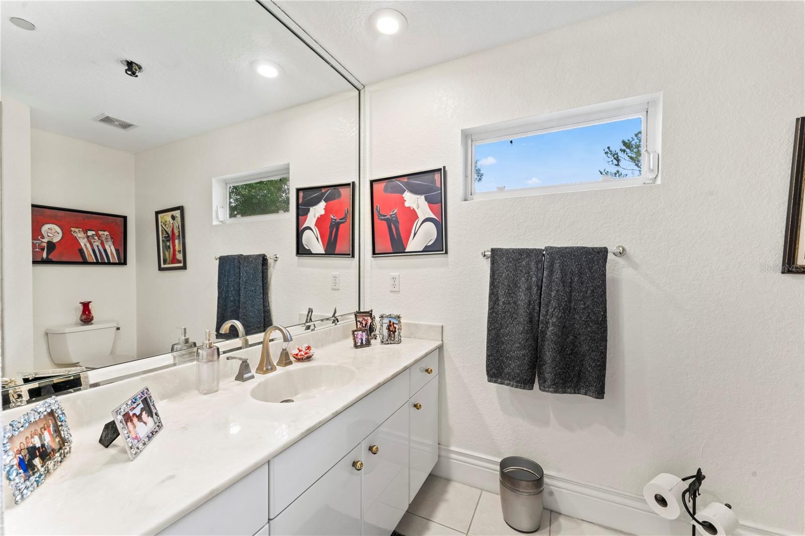 Bedroom 3 Bath