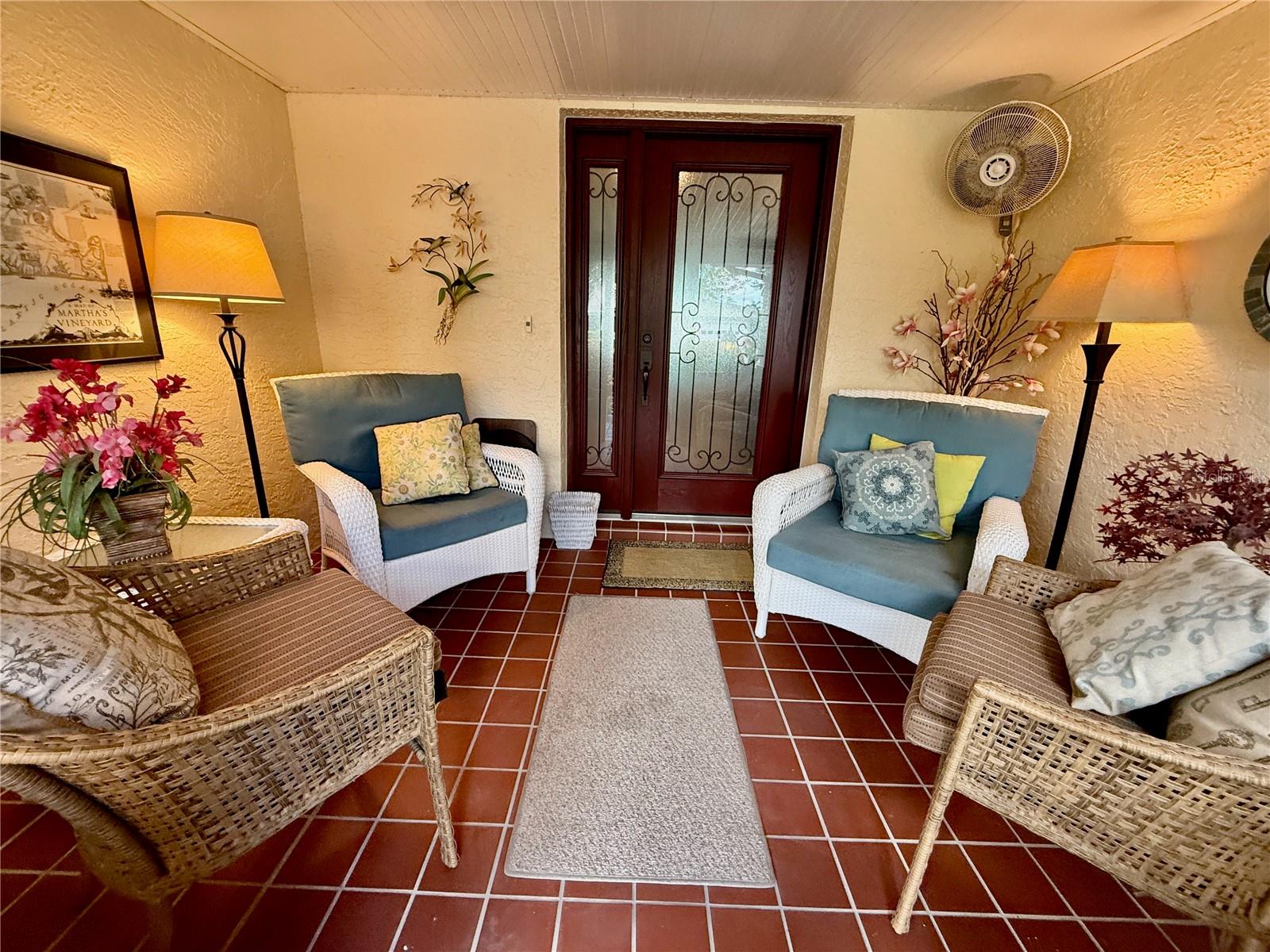 Entry - upgraded glass door