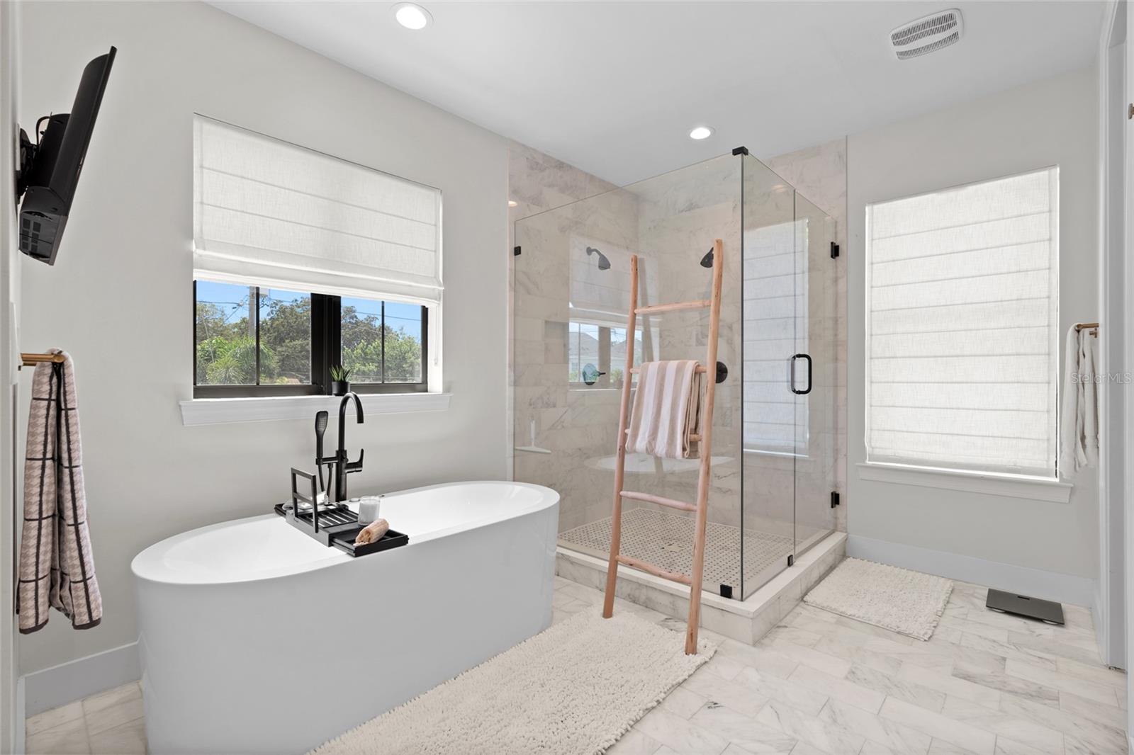 Soaking Tub