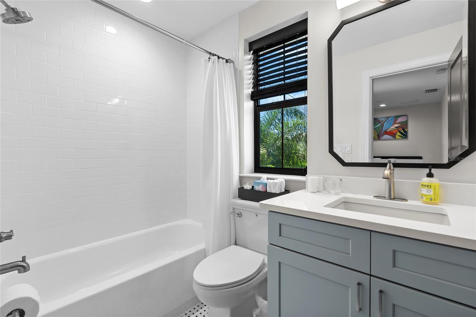 Full bathroom