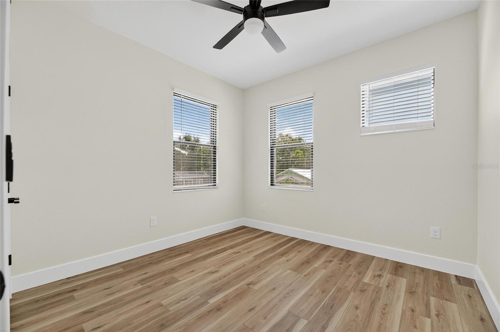 Bedroom2 11x10