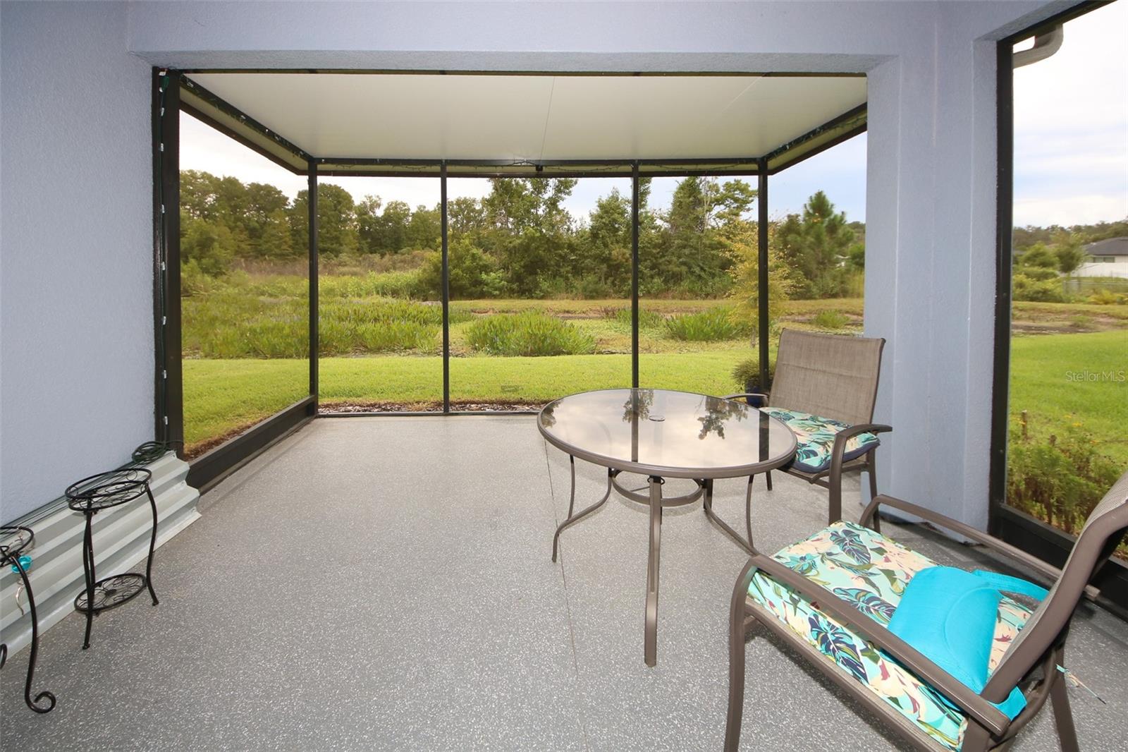 Extended porch