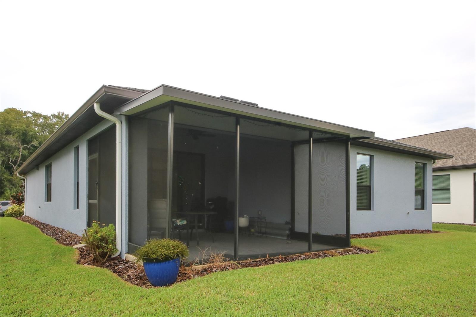Extended screen enclosed porch