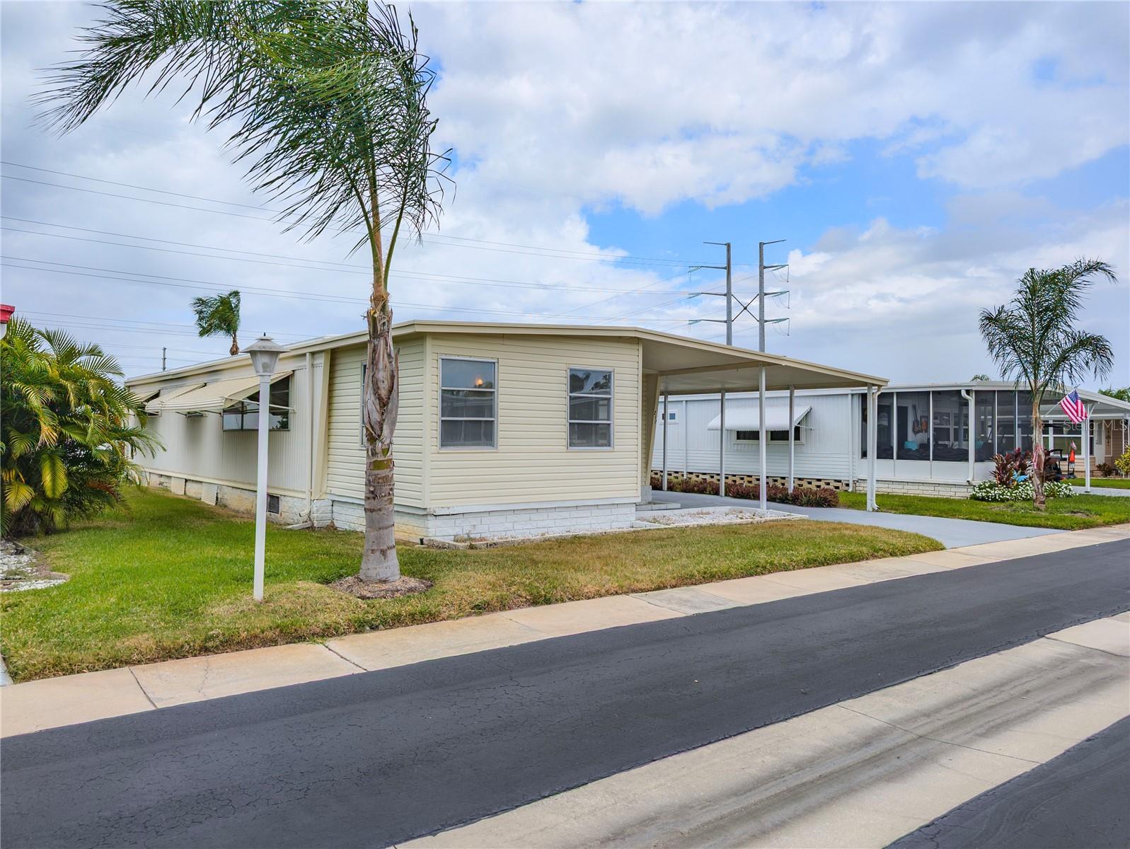 Well maintained neighborhood