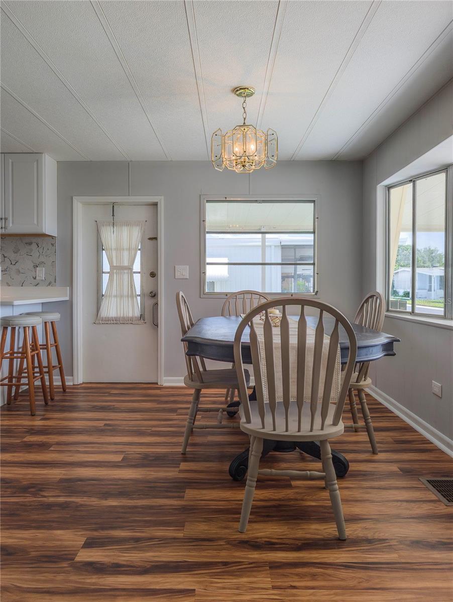 Sunny Florida is ready to become your new home