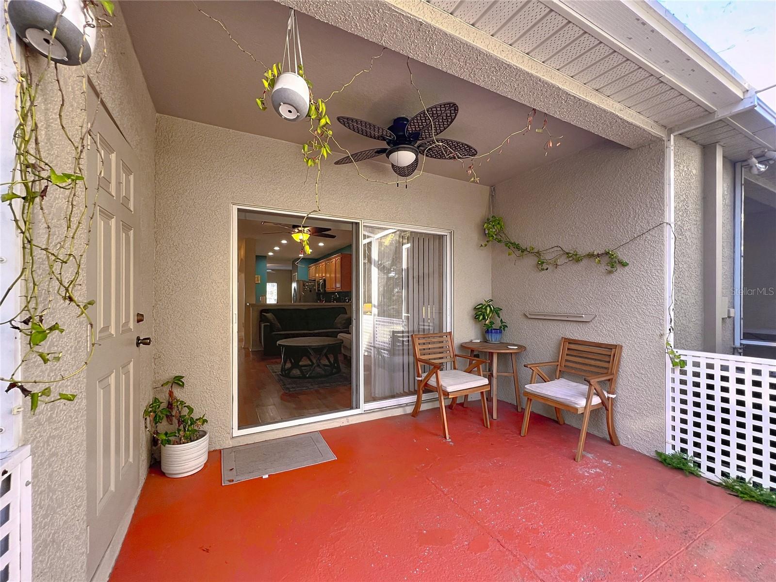 Covered lanai and screened off familyroom