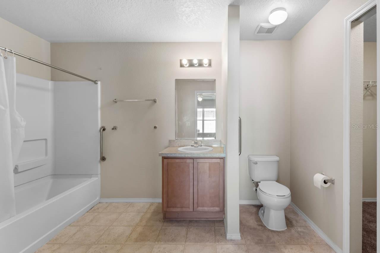 Ensuite
