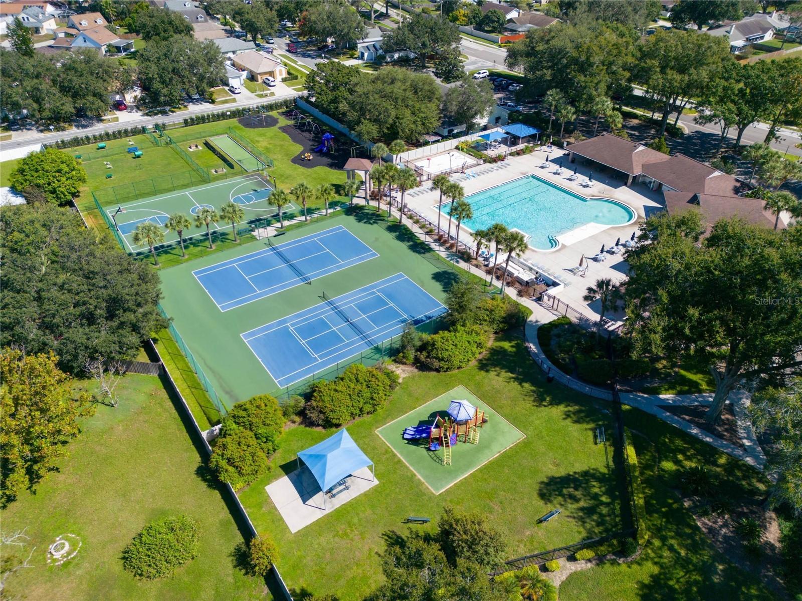 Brentwood Hills Community Amenities