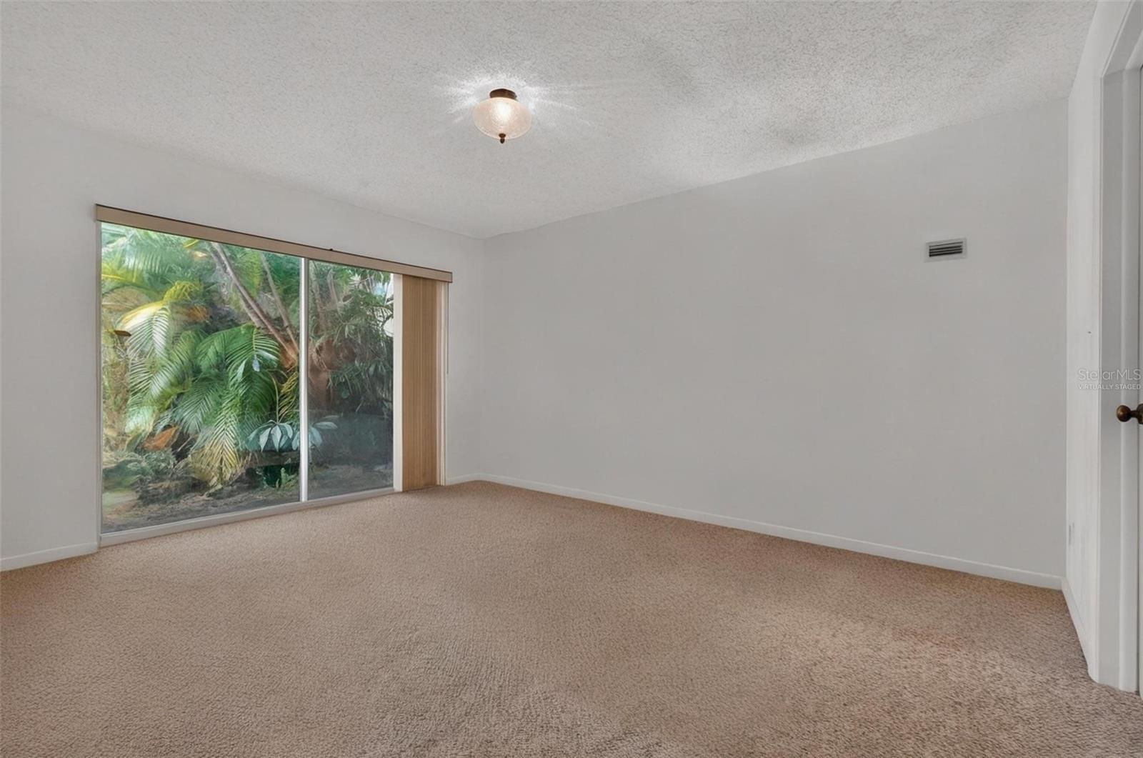 Virtually Staged